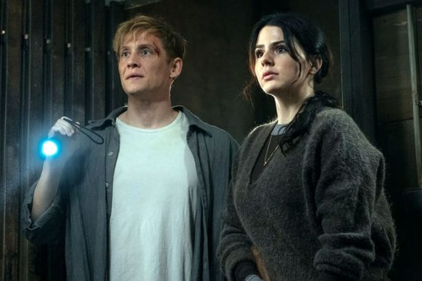 Tento thriller na Netflixe ovladol sledovanost preco je katastrofa