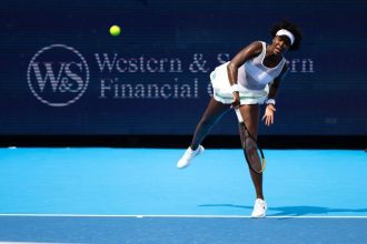 Dluhych 44 rokov sa to nikomu nepodarilo Williamsova s darcekom z US Open