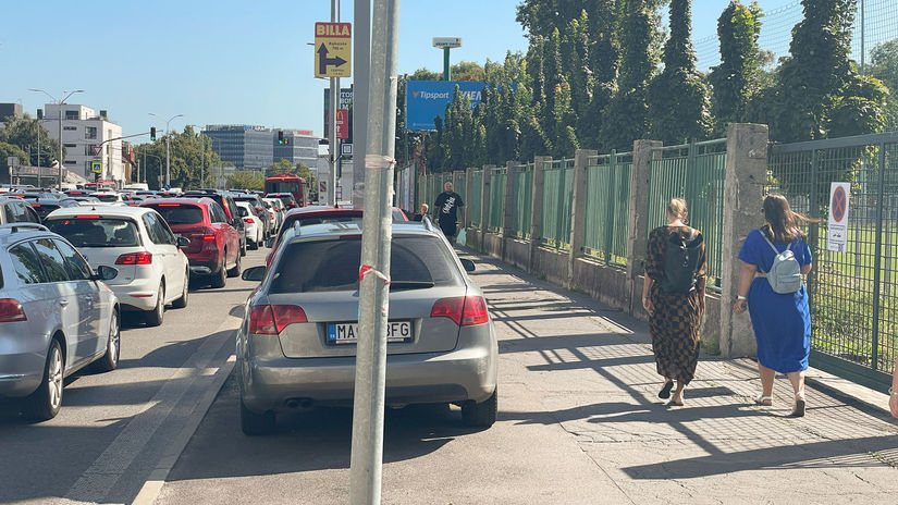 Len 6 km h Novy cestny zakon prinasa zmeny