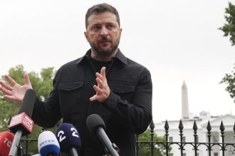 Ukrajinska expertka Zelenskyj Trumpovi vysvetloval ze Rusko nie je silne