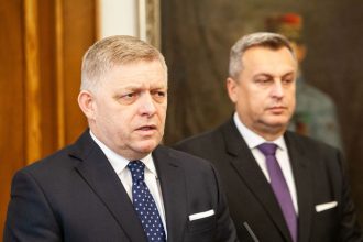 Europski socialisti vylucia Smer za paktovanie so SNS ci Putinom