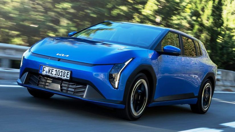 Kia EV4 Hatchback a fastback odhalili tajomstva Maju dobry dojazd