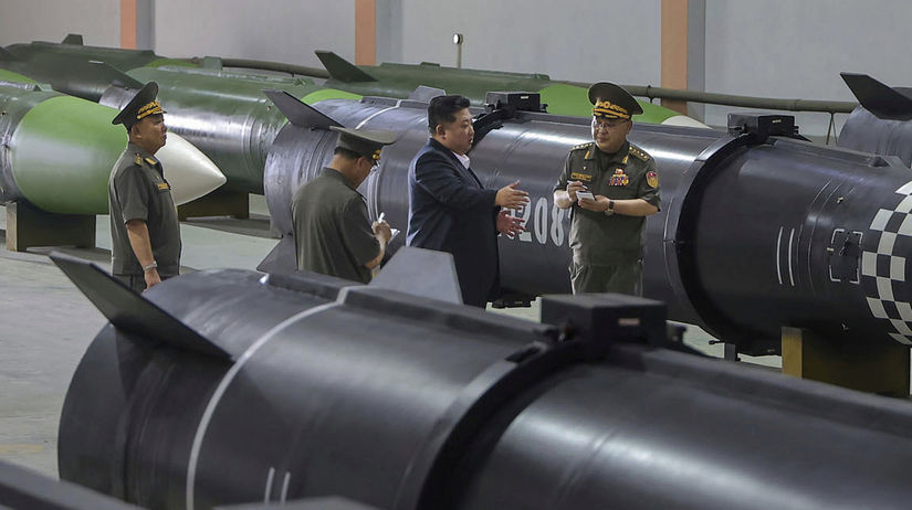Severna Korea predstavila novu fabriku na rakety