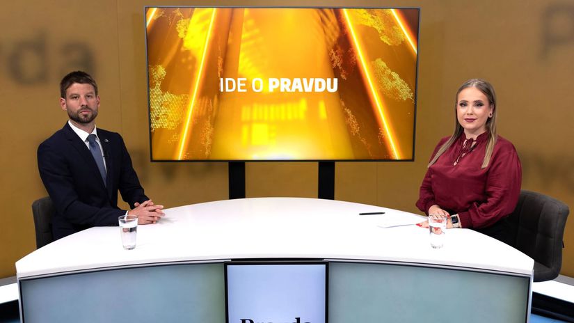 Simecka v Ide o pravdu Atmosfera hustne 17 11 to moze viest k niecomu velkemu Vlada nezvysuje DPH a nesiahne na II pilier vdaka nasemu tlaku