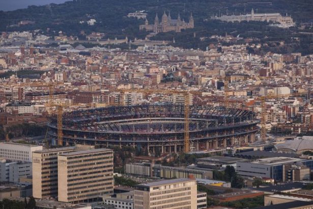 Slavny stadion Nou Camp ako dialnica do Kosic