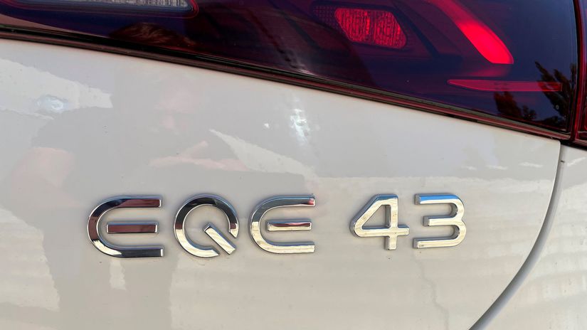 Trapenie konci Mercedesy EQE a EQE SUV odchadzaju do minulosti
