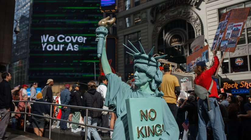 Miliony ludi v uliciach USA protestuju proti Trumpovi