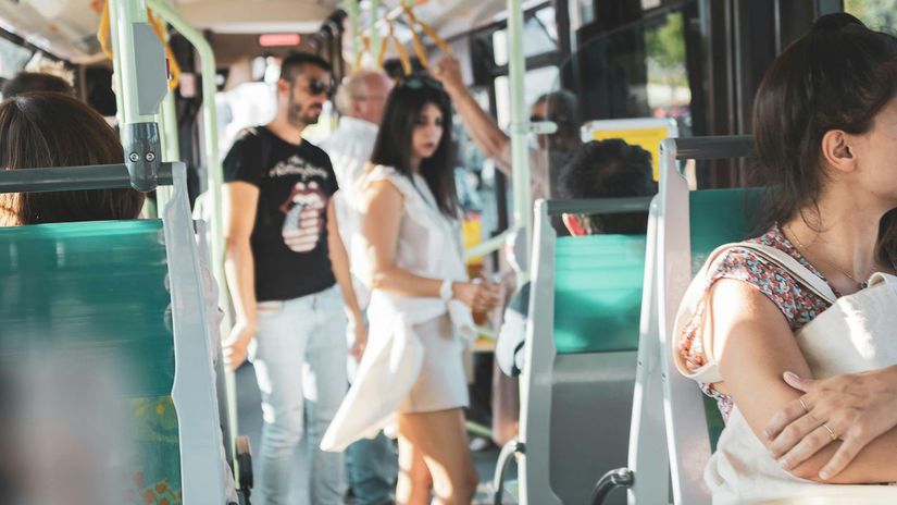 Turisti s Androidom si mozu oddychnut Zlodeji idu len po iPhonoch Samsungy vracaju majitelom