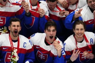 V Milane budeme nahanat puk Cechom zavidime Vicemajster sveta radi Satanovi a Orszaghovi zobrat na olympiadu aj hracov z KHL