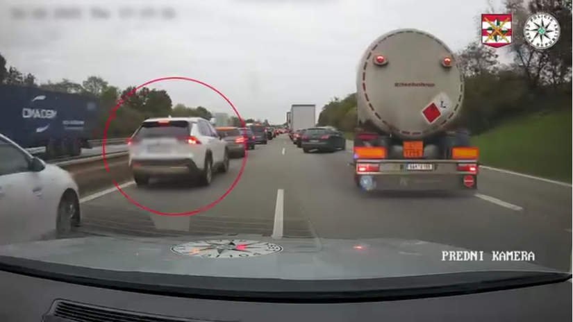 VIDEO Na dialnici sa ponahlali za novym zivotom