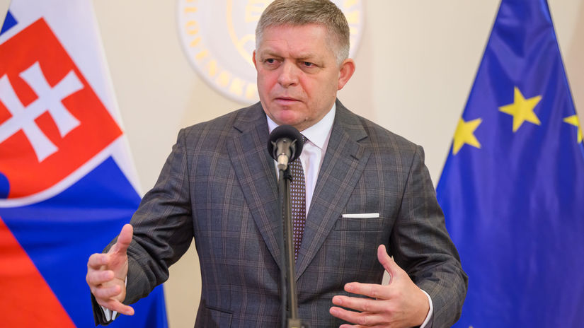 Fico Slovensko odmietlo zavery o Ukrajine kvoli vojenskej pozicke