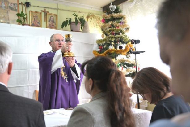 Kosicka charita pripravila posedenie pre bezdomovcov