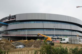 Meska s vystavbou haly pre hokejove turnaje