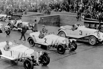 Nurburgring je medzi okruhmi legendou Jeho vystavba zacala pred sto rokmi