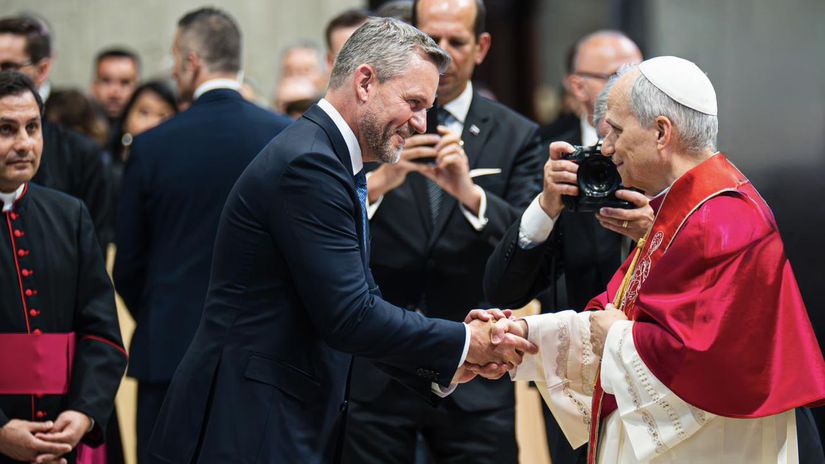 Pellegrini vo Vatikane Mama ho sprevadzala priniesol dary