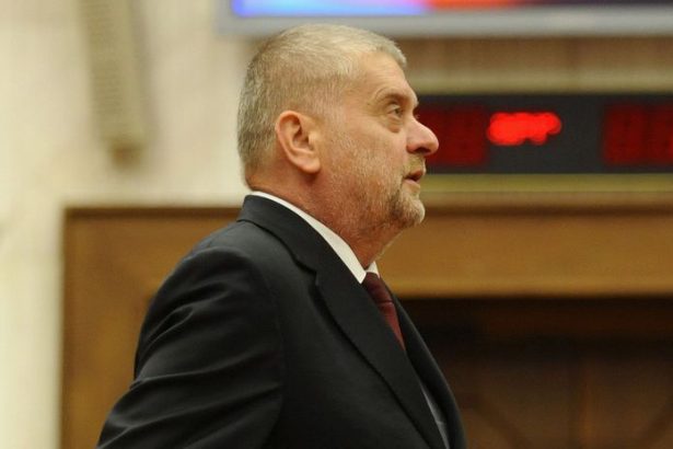 Po dlhej a tazkej chorobe zomrel Vladimir Matejicka