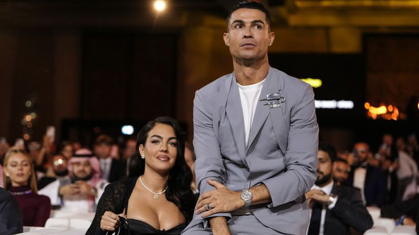 Ronaldova Georgina nasla recept na paparazzov