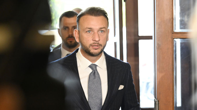 Sutajovi Estokovi za curillovcov potvrdili pokutu obracia sa na sud