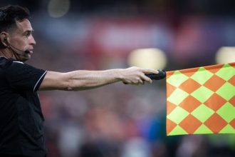 Ak toto prejde bude to revolucia vo futbale FIFA zacne testovat nove pravidlo o ofsajde