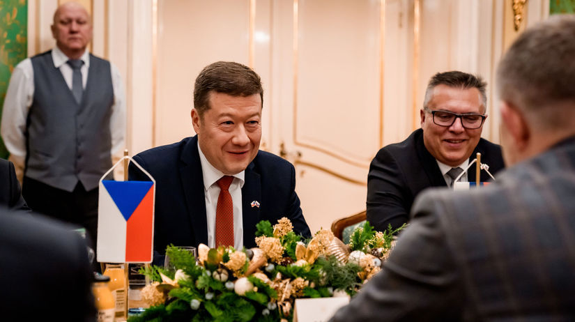 Hanba Ceska spamatajte sa uz preboha Opozicia oznacila Okamurov prejav za neprijatelny Reagovala aj Ukrajina