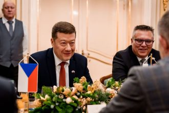 SPD vystrkuje rozky podmienkou podpora Babisa