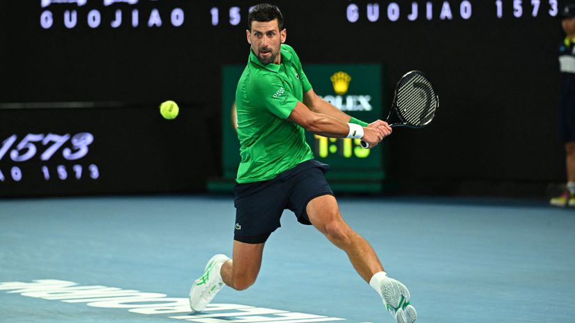 Srbi sa hnevaju skandal hanba djokovic je v australii opat tercom nevhodnych zartov