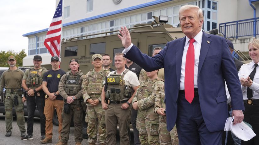 Trump oznamil stiahnutie Narodnej gardy z miest Chicago Los Angeles a Portland