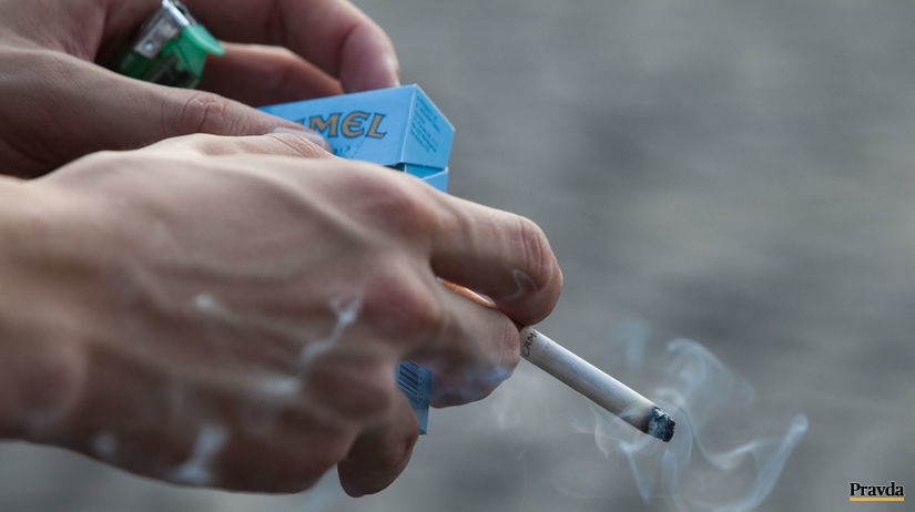 Fajcenie sa stava luxusom Krabicka cigariet po zvyseni dane vzrastie o desiatky centov