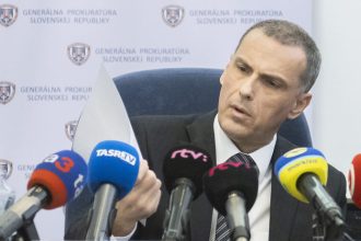 Odvolany prokurator sa brani Balogh podal zalobu voci rozhodnutiu Zilinku a ziada o zbavenie mlcanlivosti