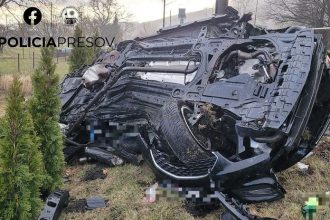 Pri zrazke vlaku a auta udajne zahynul otec Romana z Parchovian ktory kvoli sikane spachal samovrazdu