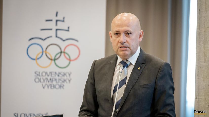 Sme na okraji zaujmu Prosil som ako zobrak aby to tak nebolo Kritika Ta ma sluzit len na zviditelnenie
