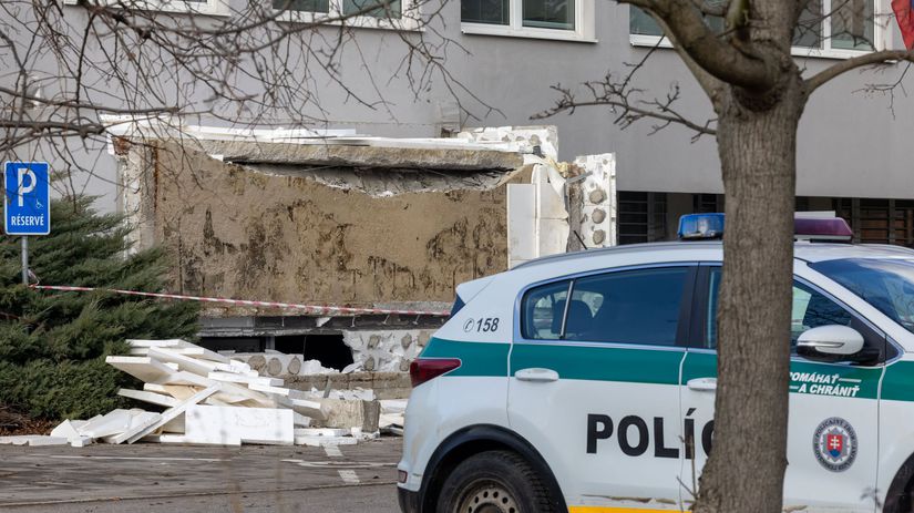 Vedecke autority o tragedii v Komarne Nevylucujeme ze zrutenie strechy suviselo so zemetrasenim