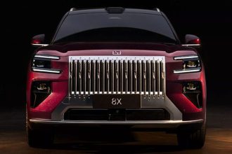 Zeekr 8X Cinske SUV ma 1 400 koni a dojazd 1 000 km Spredu zahanbi aj rolls