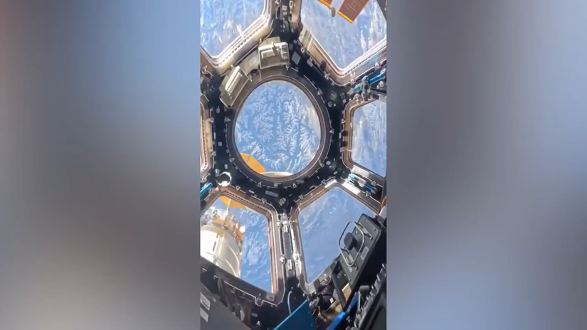 Astronautka NASA odhalila vnutro ISS pohlad na Zem je ohromujuci Na zaver pridala netradicny bonus