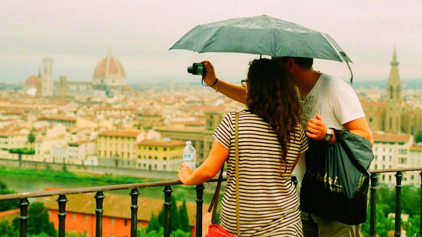 Date Taliansko bez trapasov Toto je 20 pascitore turistom denne kazia dovolenku a penazenku Kazdy z nas ma aspon 5 na konte