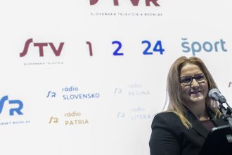 Flasikova stoji za logom STVR pravda o jeho autorstve je vsak trochu in Kto vytvoril konecnu podobu