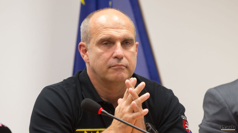 Nie bustu ale toto vystavili lucanskemu na policii sutaj estok vsak spravil velku chybu
