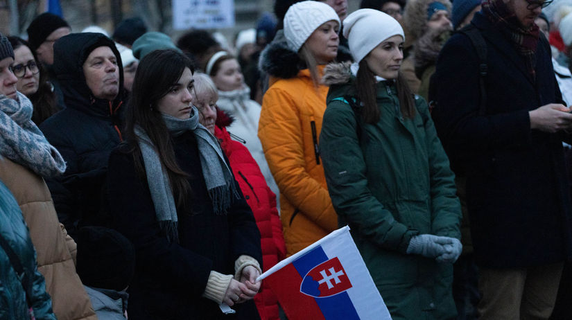 Prieskum Takmer tri stvrtiny mladych ludi zvazuju odchod do zahranicia
