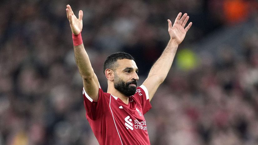 Smutik v FC Liverpool Po 9 rokoch skonci na Anfielde klubova ikona a vynimocny strelec