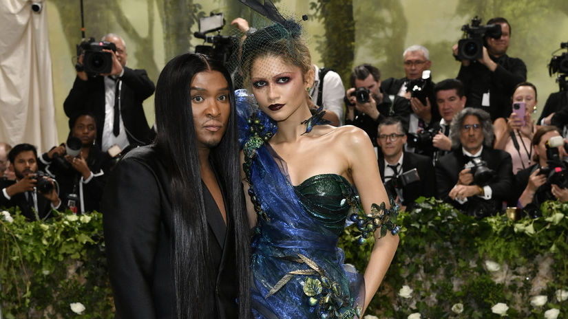 Tajna svadba v Hollywoode stylista slavne Zendaye prichadza s sokujucim odhalenim uz su manzelmi zmeskali ste to odkazal