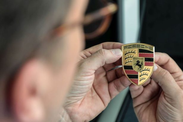 najvacsii investor volkswagenu vidi vacsi rastovy potencial v zbraniach nez v automobiloch