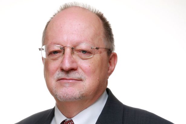 Dlhorny diplomat Jan Gabor Prekazal som nielen prezidentke Zuzane Caputovej