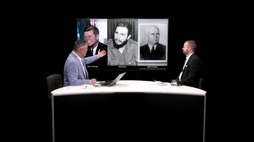 Historik Kriz Od Stalina po Putina sa opakuje ten isty vzorec Moc paranoia agresia a nakoniec boj o prezitie