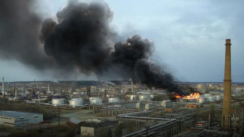 Rana ktoru sankcie nedokazali zasadi Ruske rafinerie sa prepadli na temnu uroven z roku 2009