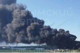 584 den Zelenskyj potvrdil uder hlboko v Rusku Strely Flamingo zasiahli zbrojnicu vo Volgograde Na Kryme vyhlasili mimoriadny stav