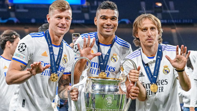 Slovensky futbal mieri k hviezdam Casemiro v satni Humenneho Toure vyjednava so Slovanom