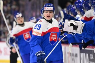 Zlaty strelec z finale moze nasledovat legendarneho Hossu O dalsieho sikovneho Slovaka ma zaujem aj Slafkovskeho Montreal