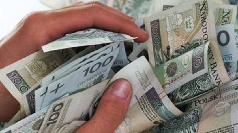 pred desiatimi rokmi mala polsku minimalnu mzdu 412 eur teraz je to 1132 eur