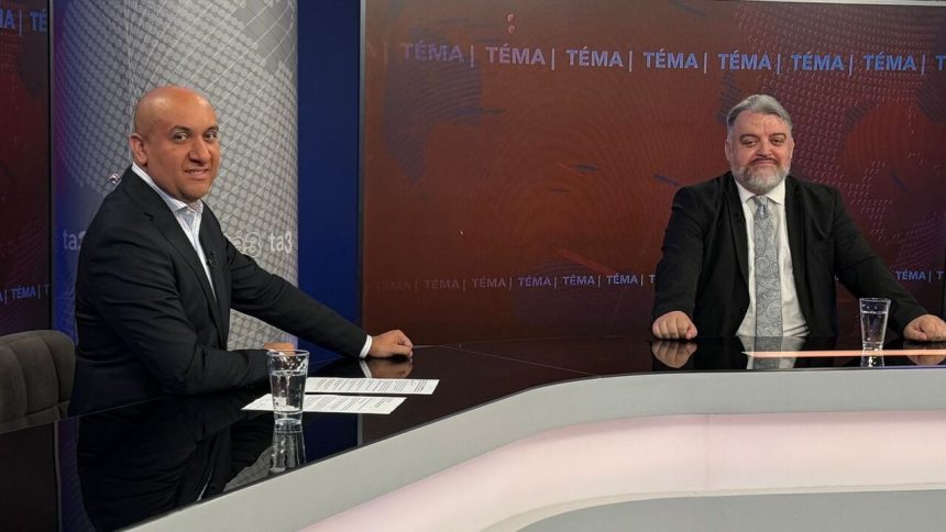 Chmelar Referendum je na odpis no to by sme museli by normalna krajina Progresivci su Nadovi ministranti