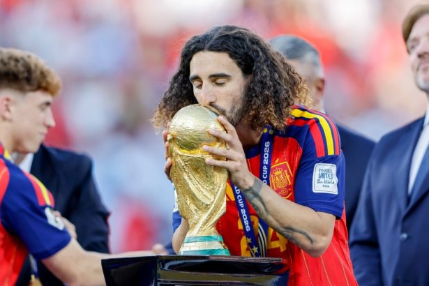 Majster sveta splnil slub lavu ruku mu zdobi tetovanie s podobiznou trenera de la Fuenteho MS 2026 Futbal Sportweb